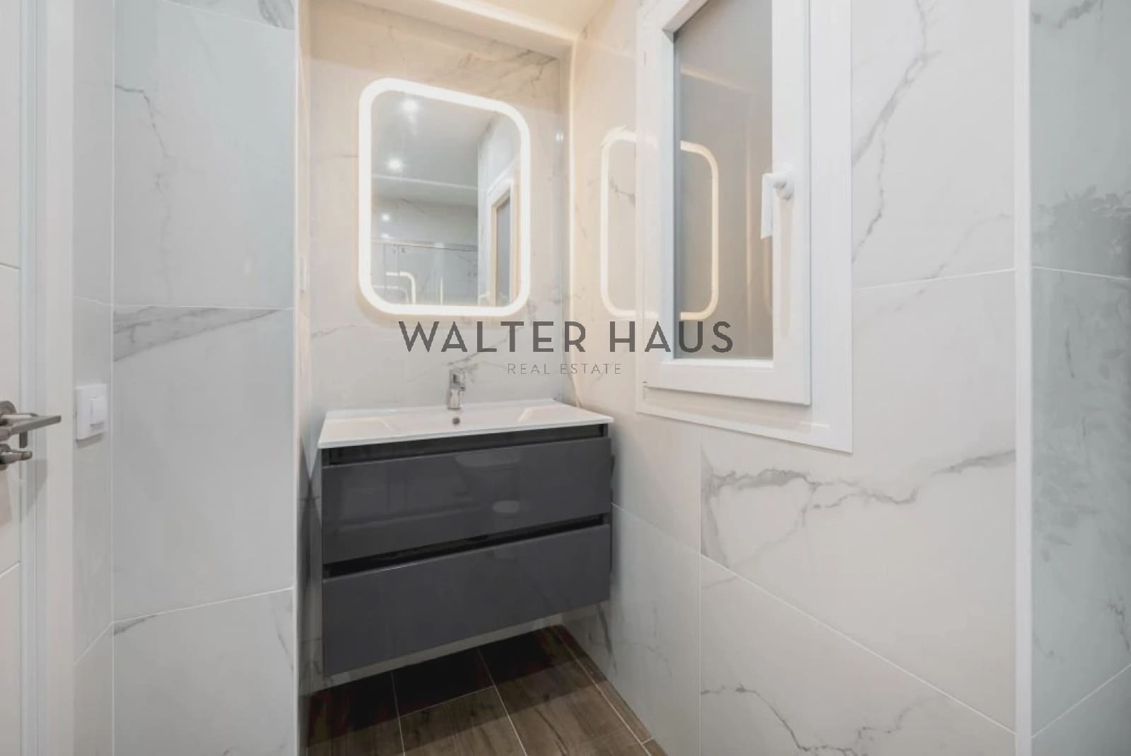 Piso de 3 habitaciones en Madrid ciudad en venta - 970.000 € (Ref: 10172943)