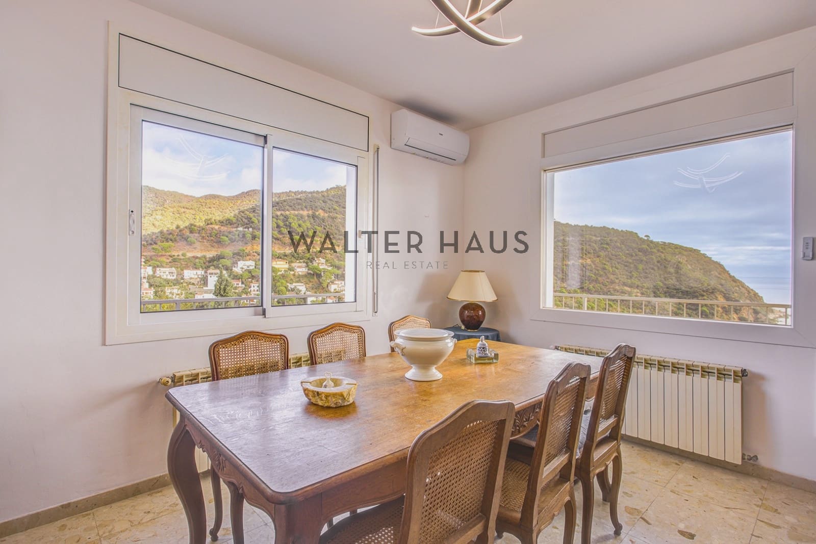 5 soverom Villa til salgs i Santa Cristina d'Aro med svømmebasseng garasje - € 2 900 000 (Ref: 10172944)