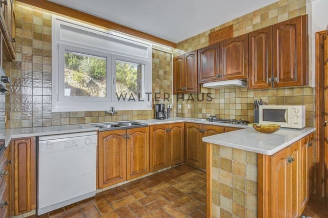 5 soverom Villa til salgs i Santa Cristina d'Aro med svømmebasseng garasje - € 2 900 000 (Ref: 10172944)