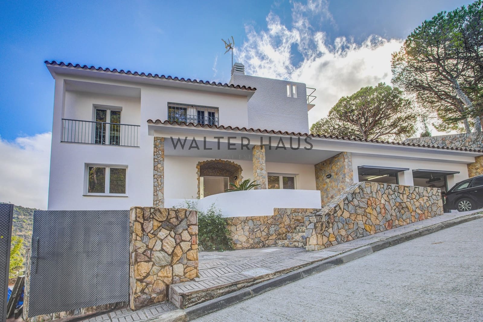 5 soverom Villa til salgs i Santa Cristina d'Aro med svømmebasseng garasje - € 2 900 000 (Ref: 10172944)