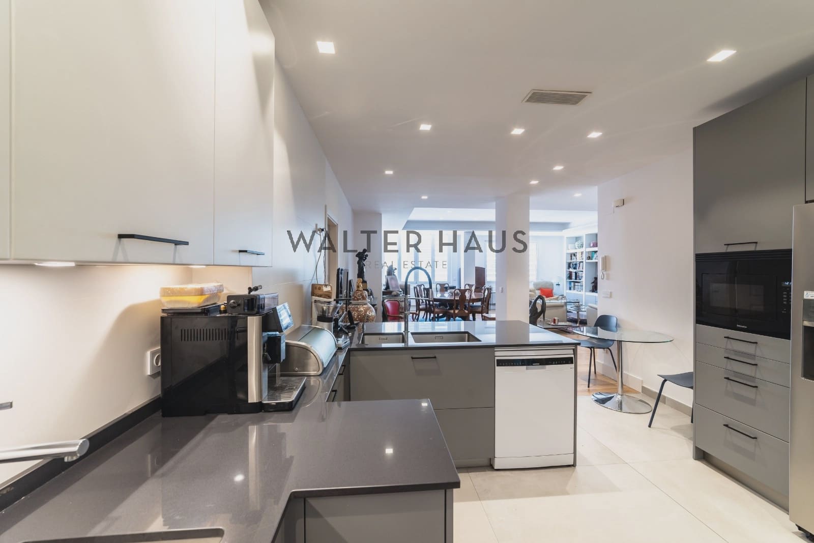 3 soverom Leilighet til salgs i Madrid by med garasje - € 2 350 000 (Ref: 10175650)