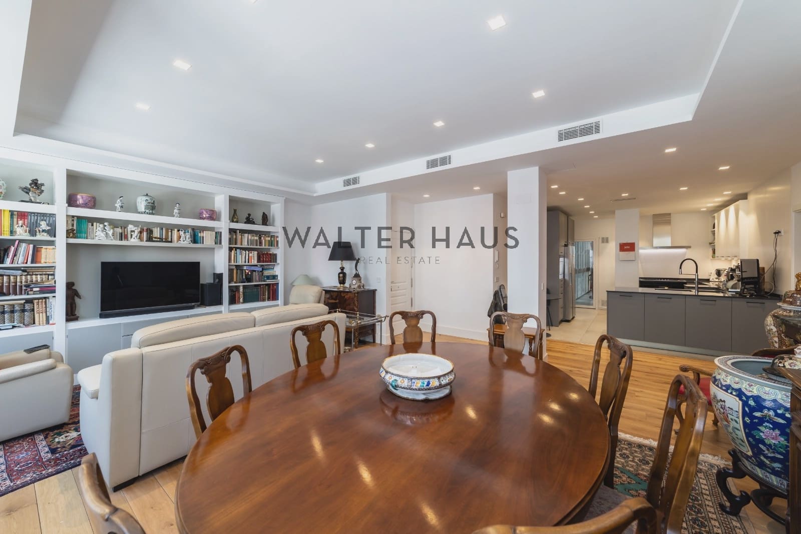 3 soverom Leilighet til salgs i Madrid by med garasje - € 2 350 000 (Ref: 10175650)
