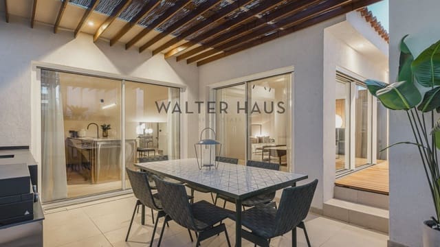 3 soveværelse Lejlighed til salg i Castellana, Madrid by med swimmingpool - € 4.895.000 (Ref: 10176061)
