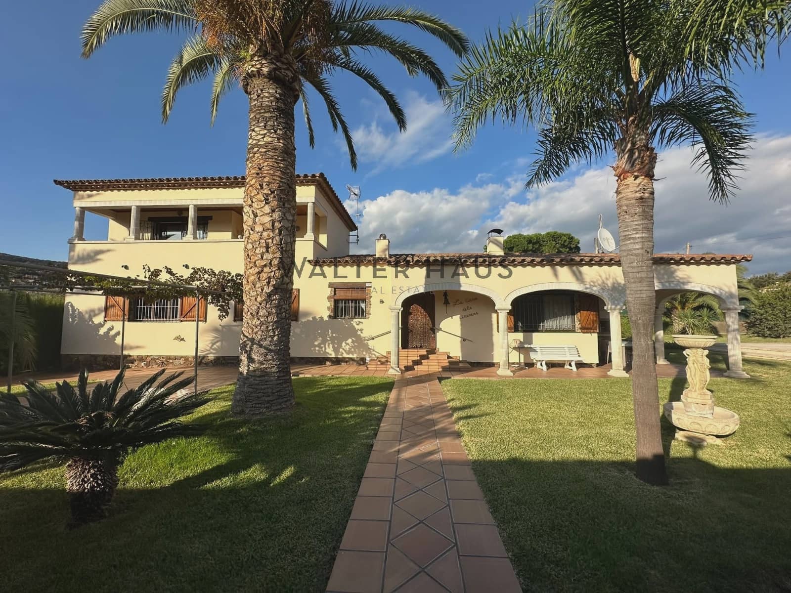 5 bedroom Villa for sale in Calonge i Sant Antoni with pool garage - € 1,050,000 (Ref: 10177511)