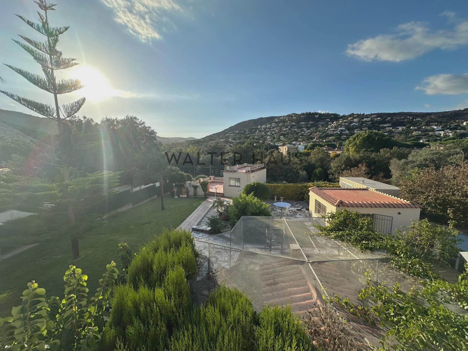 5 bedroom Villa for sale in Calonge i Sant Antoni with pool garage - € 1,050,000 (Ref: 10177511)