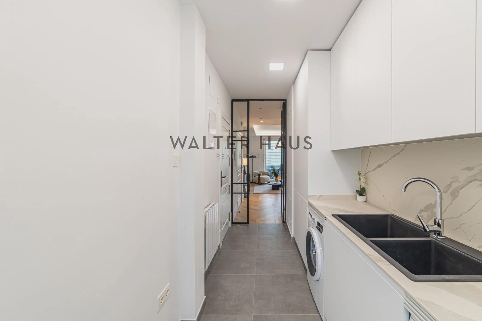 Piso de 3 habitaciones en Madrid ciudad en venta con garaje - 2.400.000 € (Ref: 10181993)