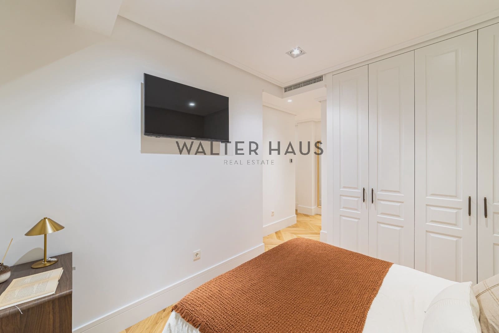 Piso de 3 habitaciones en Madrid ciudad en venta con garaje - 2.400.000 € (Ref: 10181993)