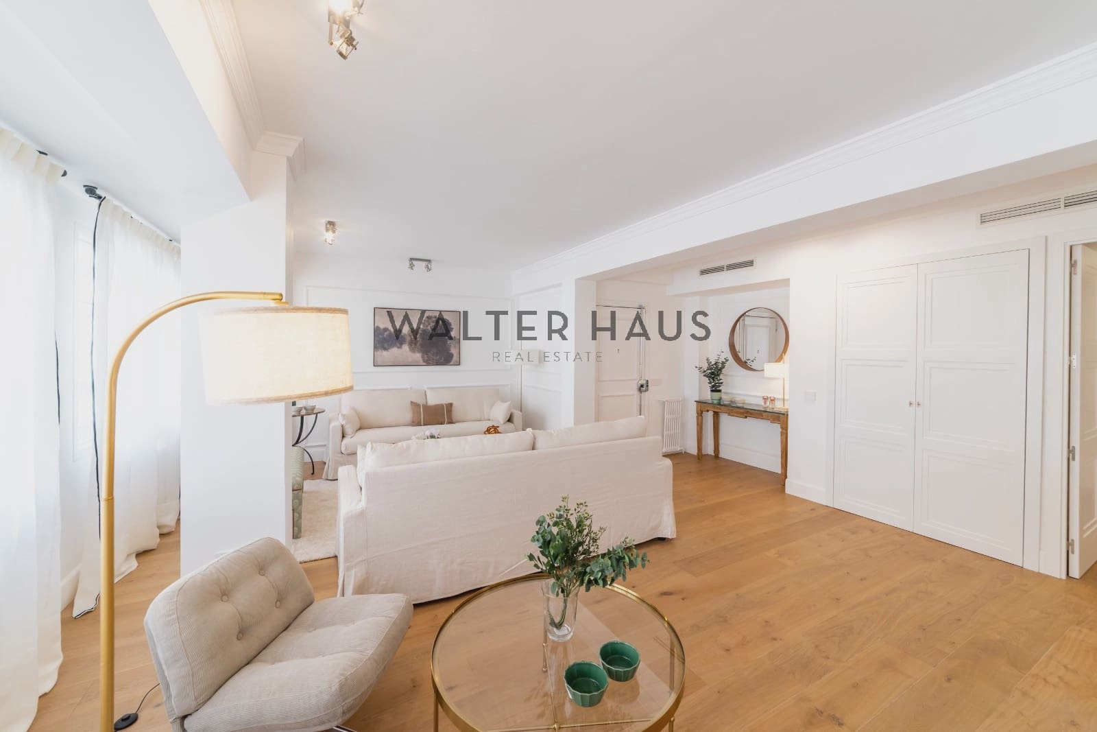 3 soveværelse Lejlighed til salg i Madrid by - € 1.690.000 (Ref: 10181994)