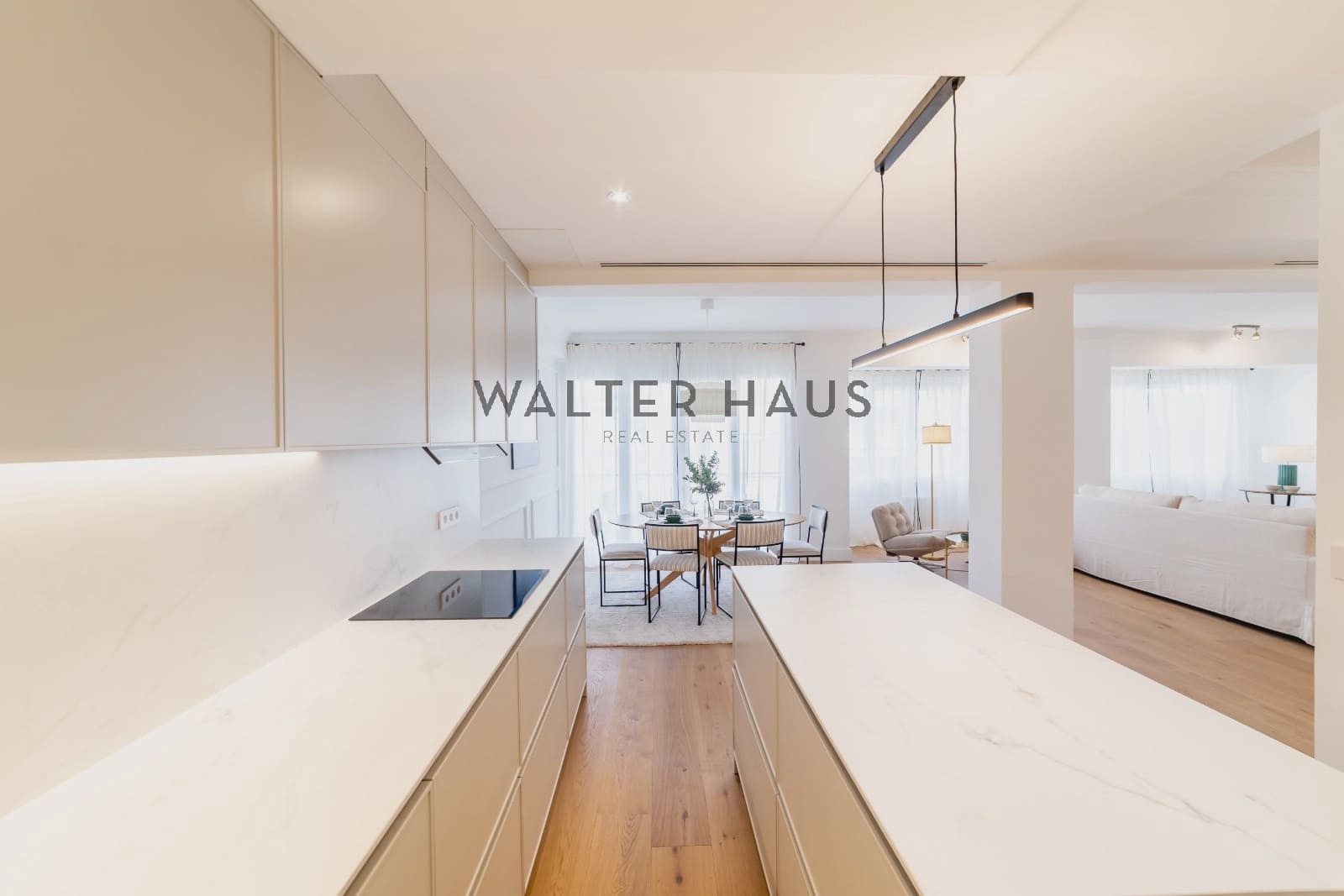 3 soveværelse Lejlighed til salg i Madrid by - € 1.690.000 (Ref: 10181994)