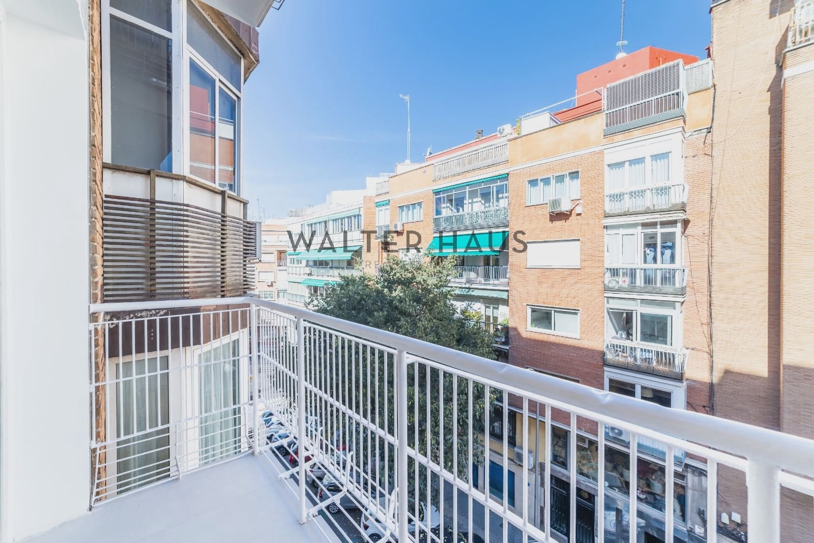3 soveværelse Lejlighed til salg i Madrid by - € 1.690.000 (Ref: 10181994)