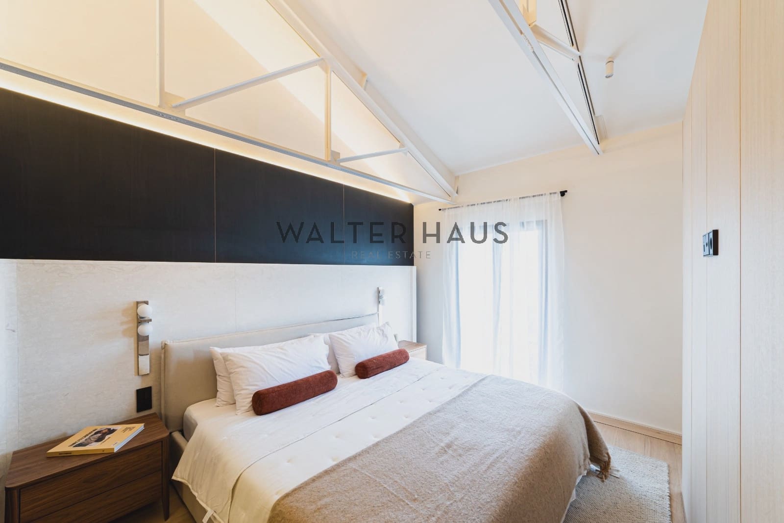 4 makuuhuone Kattohuoneisto vuokrattavana paikassa Madrid kaupunki - 11 000 € (Ref: 10183692)