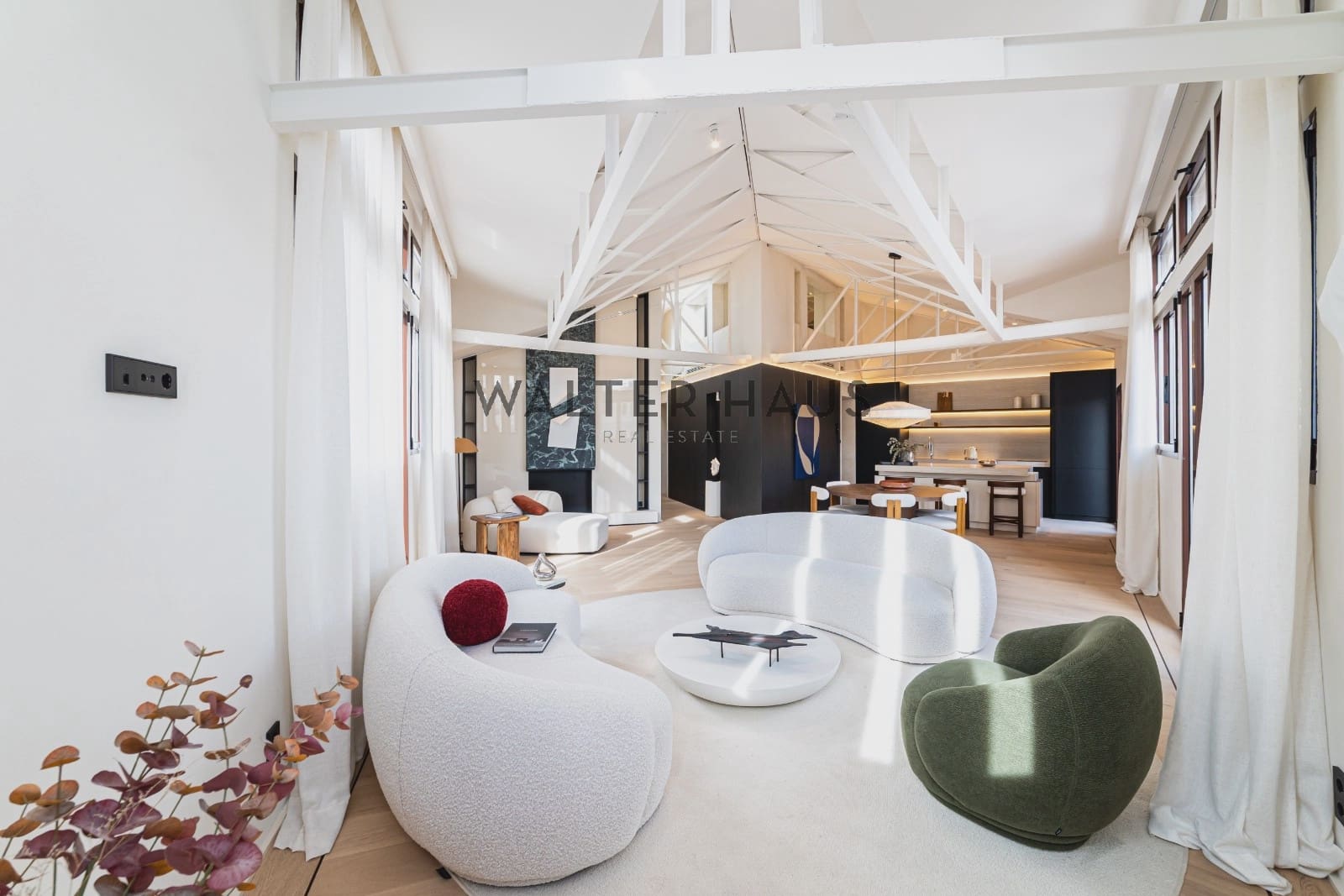 4 makuuhuone Kattohuoneisto vuokrattavana paikassa Madrid kaupunki - 11 000 € (Ref: 10183692)