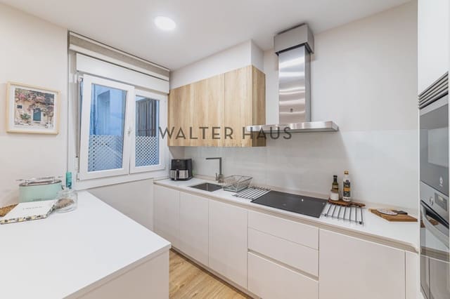 2 soveværelse Lejlighed til salg i Castellana, Madrid by - € 865.000 (Ref: 10184012)