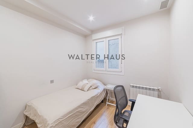 2 soveværelse Lejlighed til salg i Castellana, Madrid by - € 865.000 (Ref: 10184012)