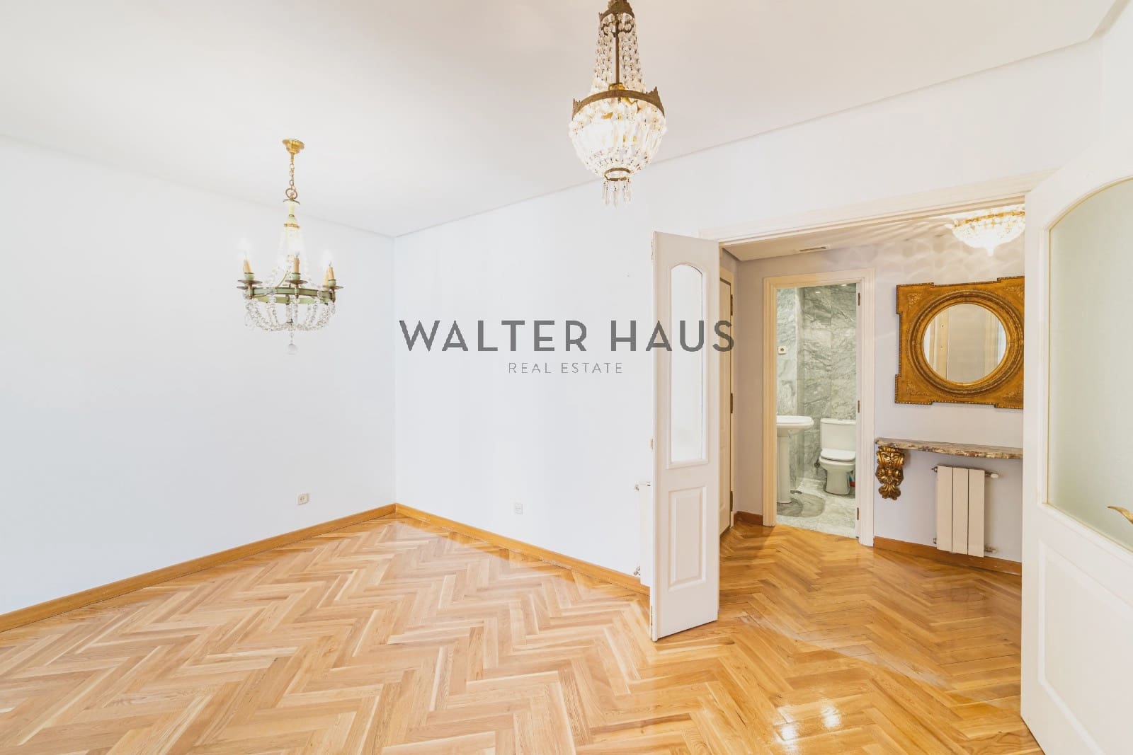 2 slaapkamer Flat te koop in Madrid stad - € 2.250.000 (Ref: 10185310)