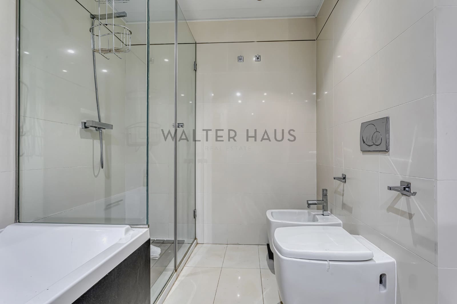 3 soveværelse Lejlighed til salg i Barcelona by - € 1.850.000 (Ref: 7369236)