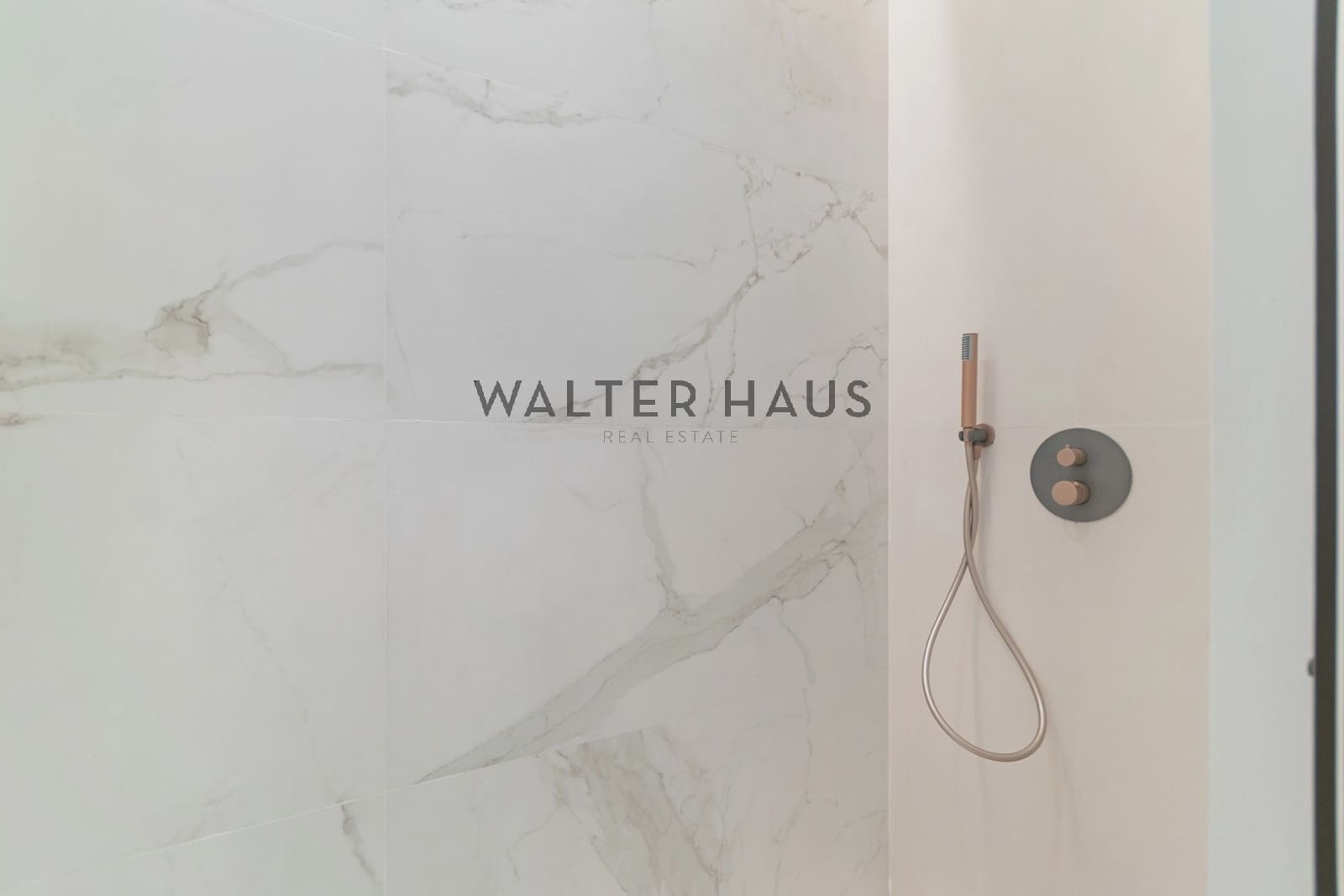 4 soveværelse Lejlighed til salg i Barcelona by - € 1.150.000 (Ref: 7369308)