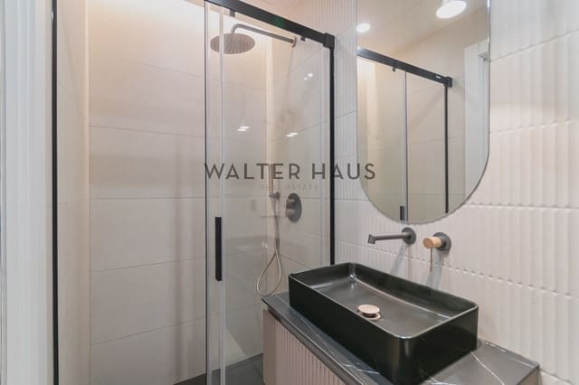 4 bedroom Flat for sale in La Dreta de L'Eixample, Barcelona city - € 1,150,000 (Ref: 7369308)