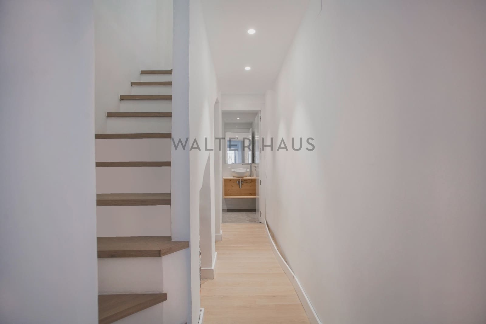 6 soverom Villa til salgs i Barcelona by - € 890 000 (Ref: 7369393)