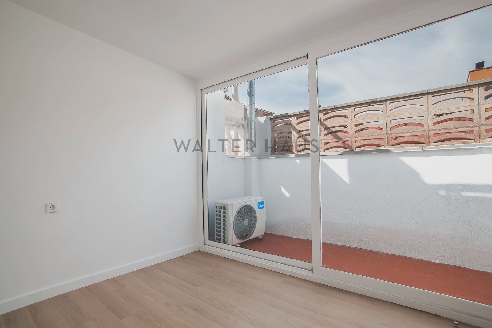 6 soverom Villa til salgs i Barcelona by - € 890 000 (Ref: 7369393)