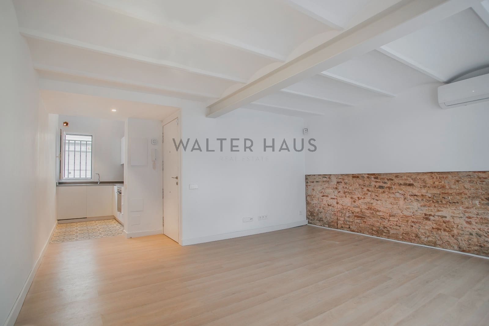 6 soverom Villa til salgs i Barcelona by - € 890 000 (Ref: 7369393)