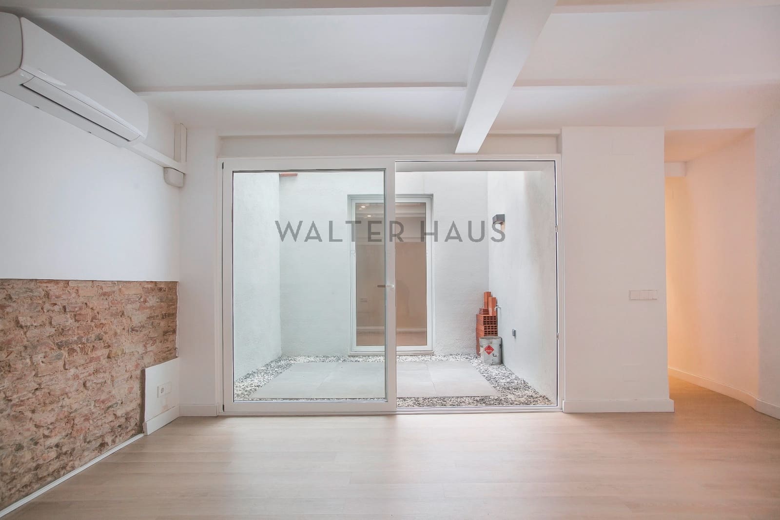 6 soverom Villa til salgs i Barcelona by - € 890 000 (Ref: 7369393)