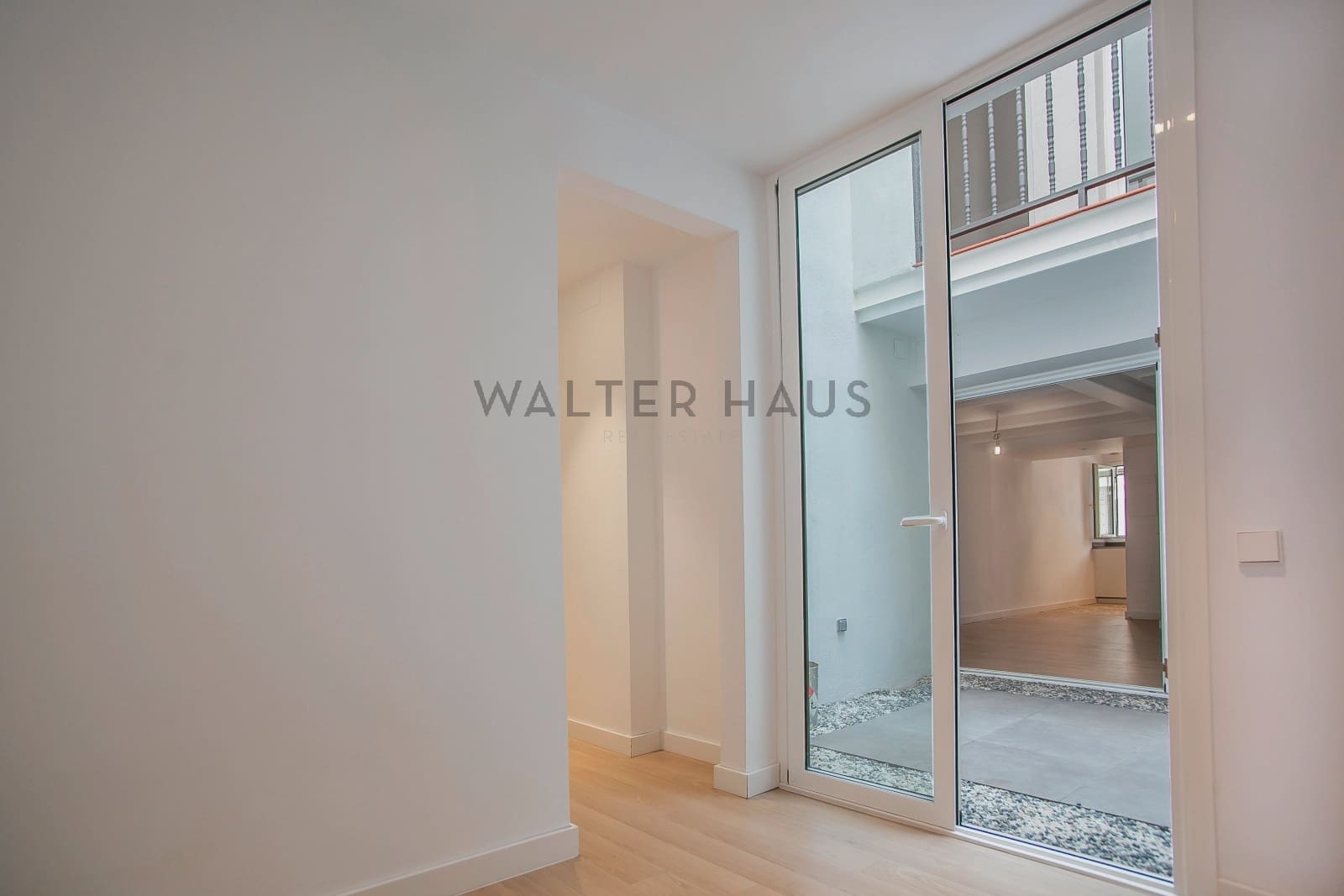 6 soverom Villa til salgs i Barcelona by - € 890 000 (Ref: 7369393)