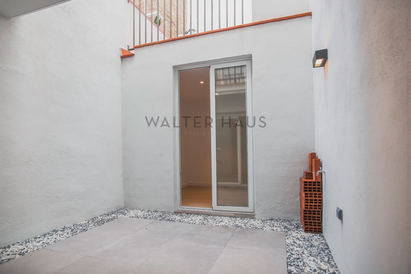 6 soverom Villa til salgs i Barcelona by - € 890 000 (Ref: 7369393)