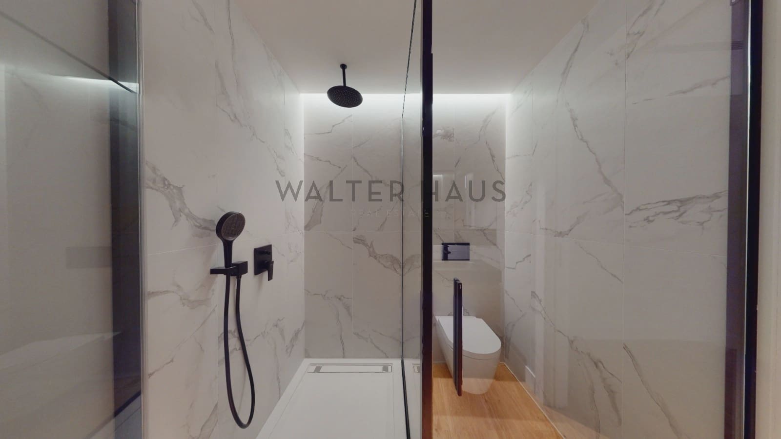 3 soveværelse Lejlighed til salg i Barcelona by - € 2.950.000 (Ref: 7392153)