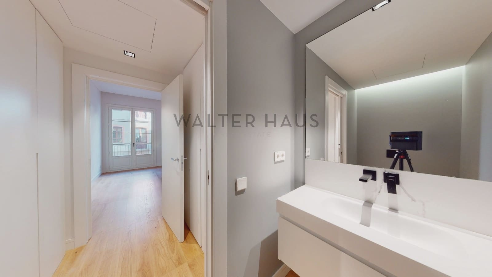 3 soveværelse Lejlighed til salg i Barcelona by - € 2.950.000 (Ref: 7392153)