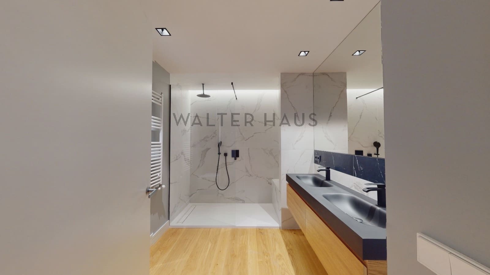 3 soveværelse Lejlighed til salg i Barcelona by - € 2.950.000 (Ref: 7392153)