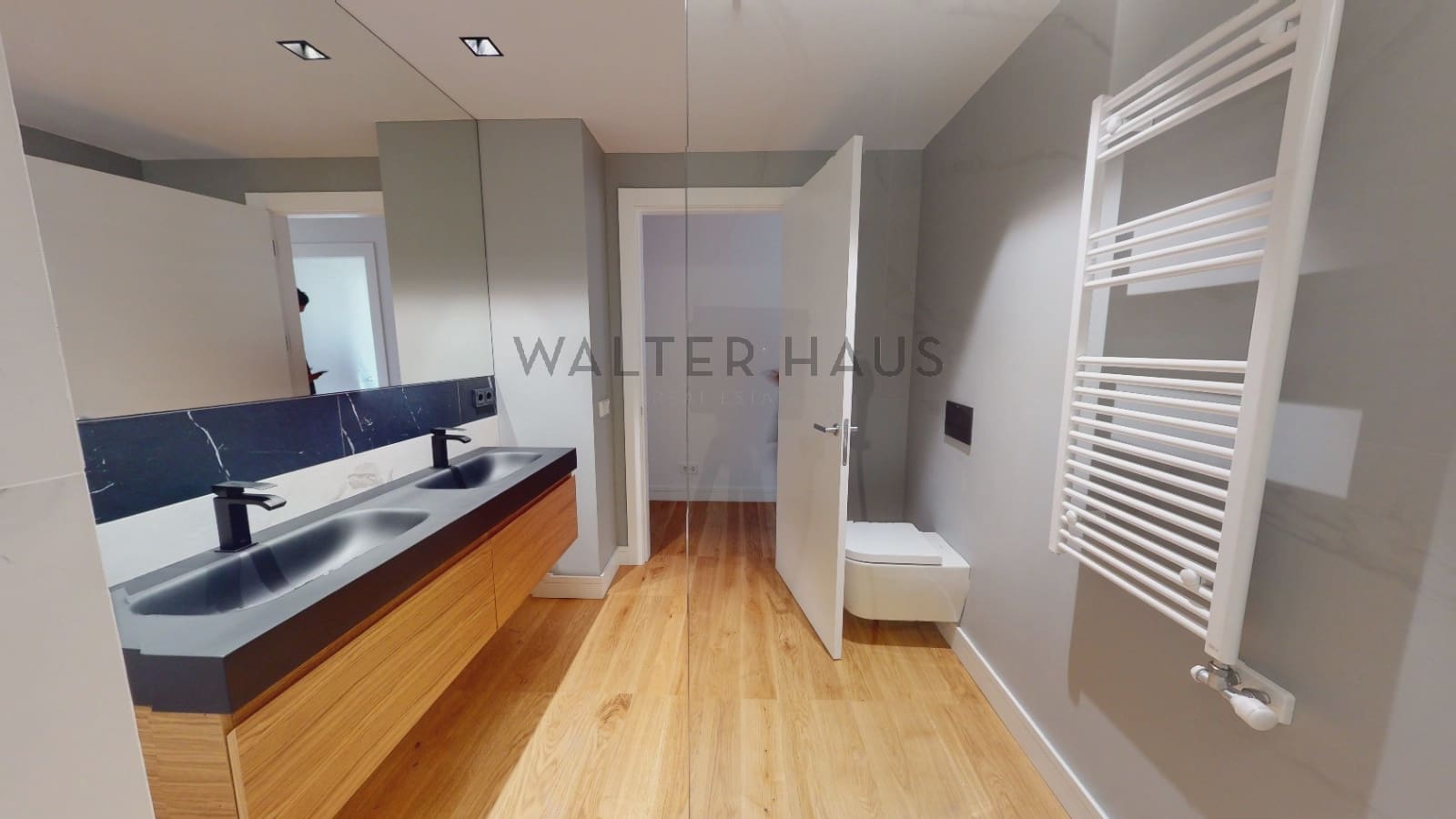 3 soveværelse Lejlighed til salg i Barcelona by - € 2.950.000 (Ref: 7392153)