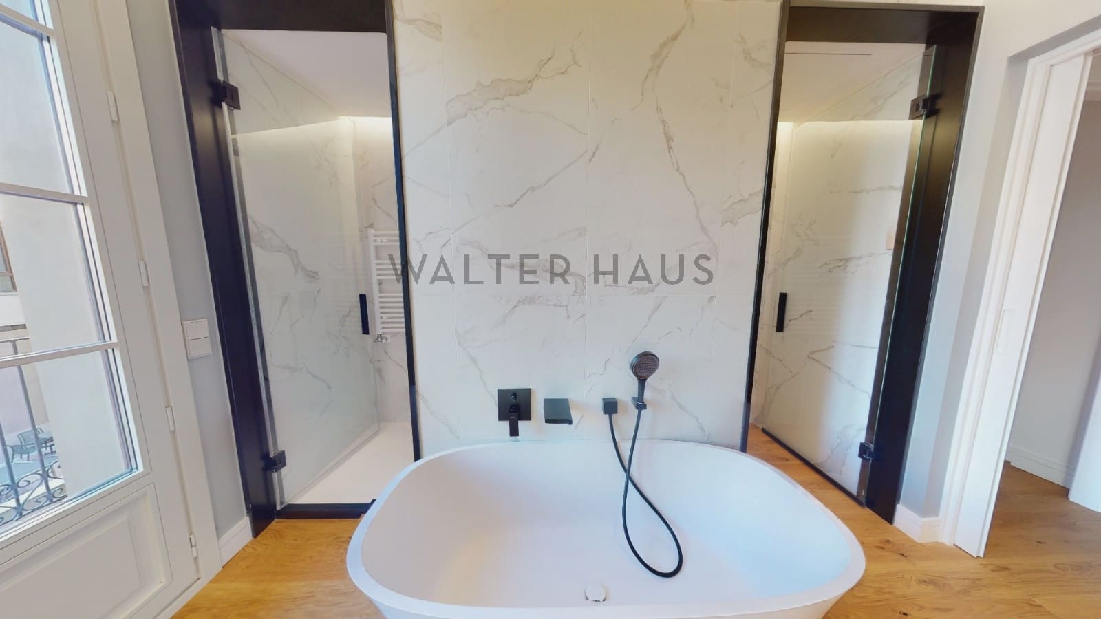 3 soveværelse Lejlighed til salg i Barcelona by - € 2.950.000 (Ref: 7392153)