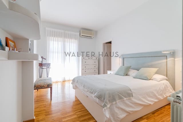 3 soveværelse Lejlighed til leje i Almagro, Madrid by med swimmingpool - € 3.150 (Ref: 7741062)