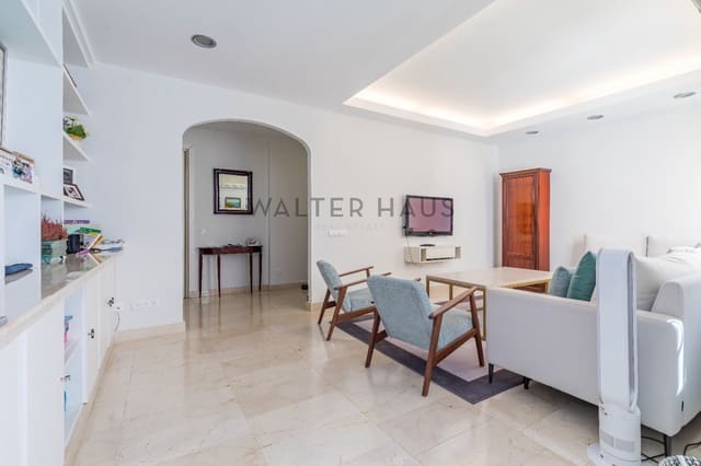 3 soveværelse Lejlighed til leje i Almagro, Madrid by med swimmingpool - € 3.150 (Ref: 7741062)