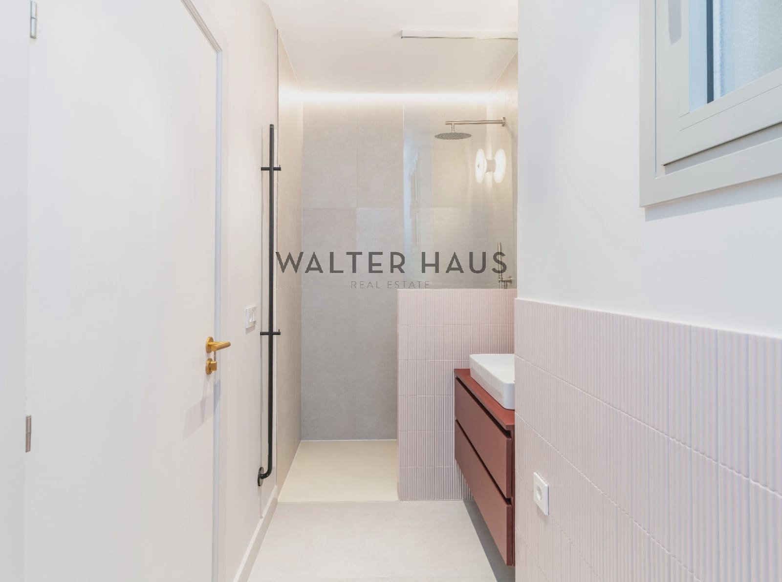 4 soveværelse Lejlighed til salg i Barcelona by - € 1.090.000 (Ref: 7788725)