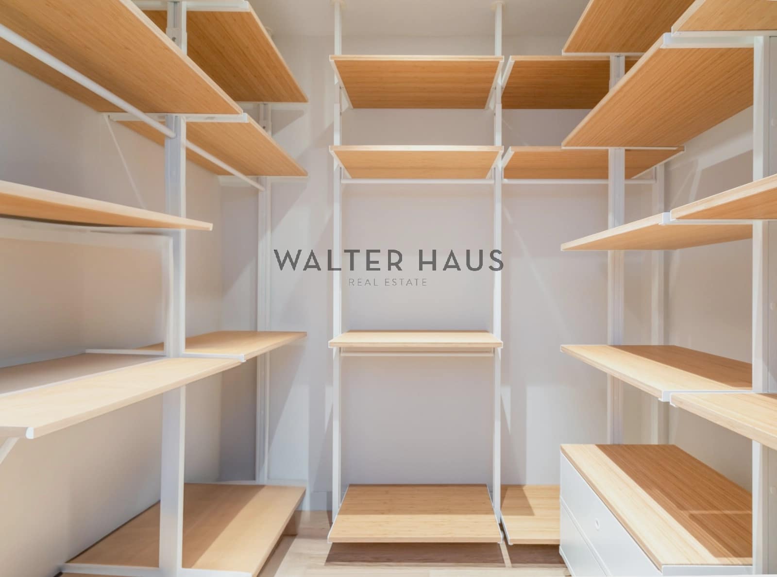 4 soveværelse Lejlighed til salg i Barcelona by - € 1.090.000 (Ref: 7788725)