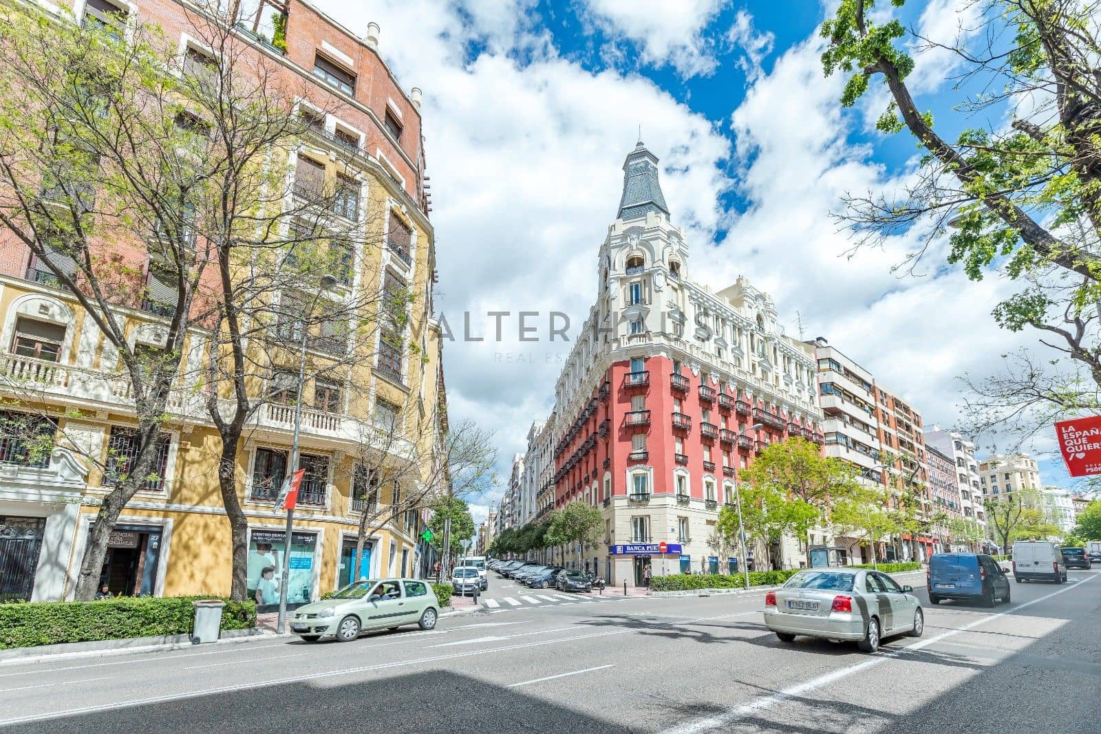 2 bedroom Flat for sale in Trafalgar, Madrid city € 865,000 (Ref