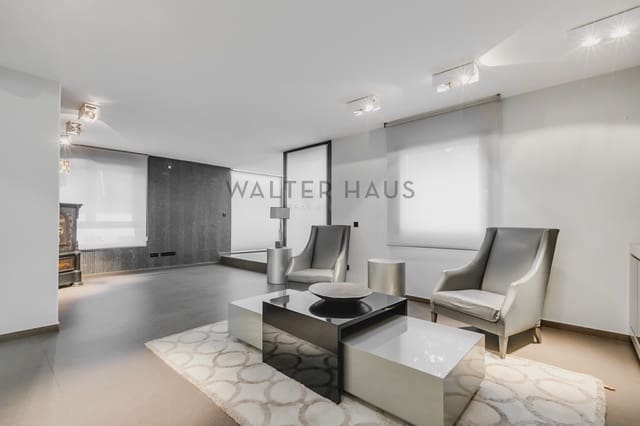 8 bedroom Villa for sale in Nueva España, Madrid city - € 4,500,000 (Ref: 8035378)