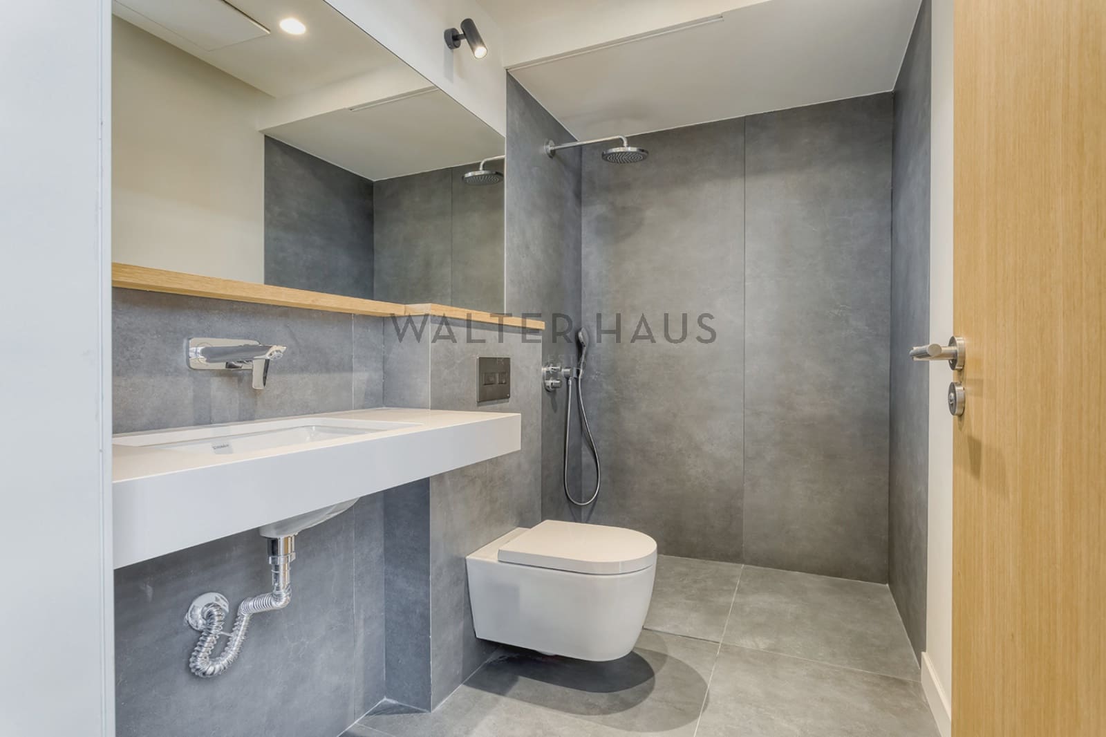 6 soveværelse Villa til salg i Barcelona by med swimmingpool - € 3.950.000 (Ref: 8060310)