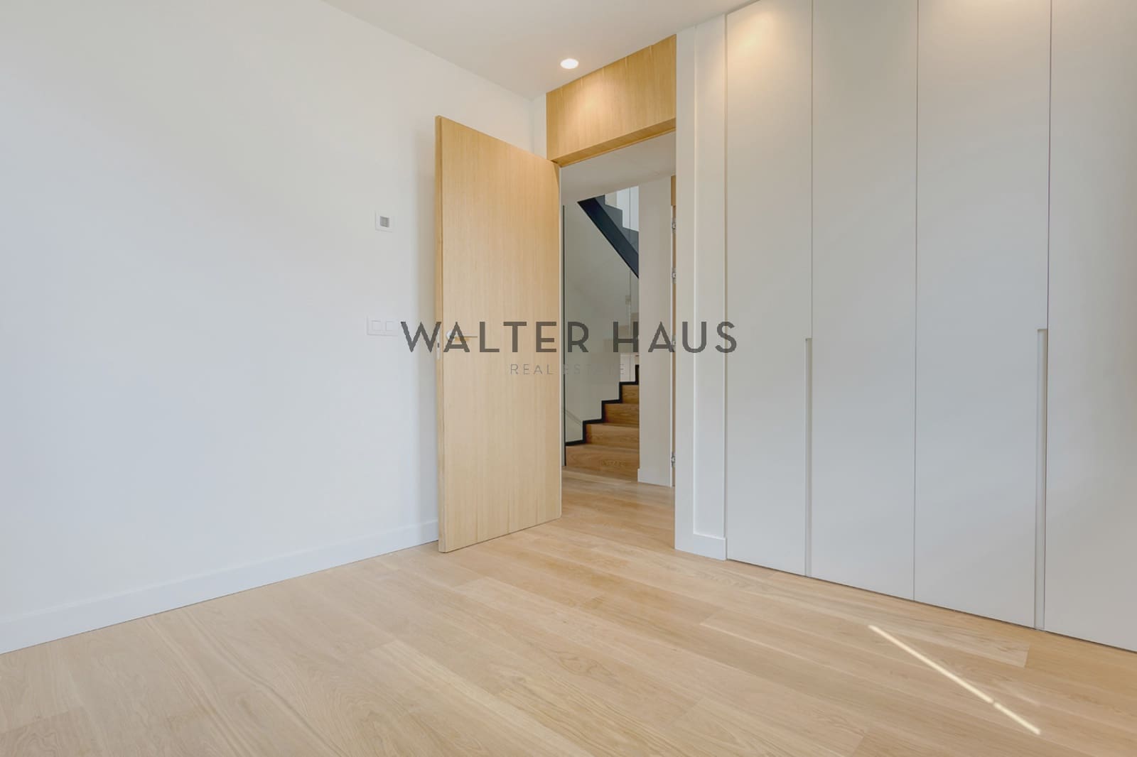 6 bedroom Villa for sale in Barcelona city with pool - € 3,950,000 (Ref: 8060310)