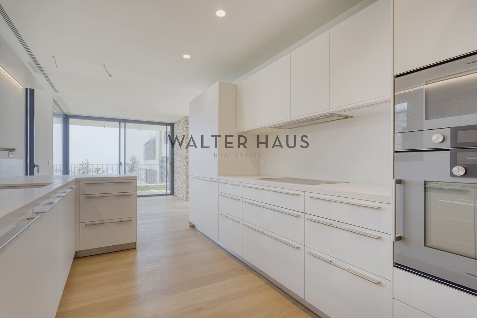 6 bedroom Villa for sale in Barcelona city with pool - € 3,950,000 (Ref: 8060310)