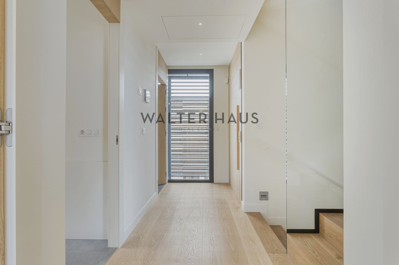 6 bedroom Villa for sale in Barcelona city with pool - € 3,950,000 (Ref: 8060310)