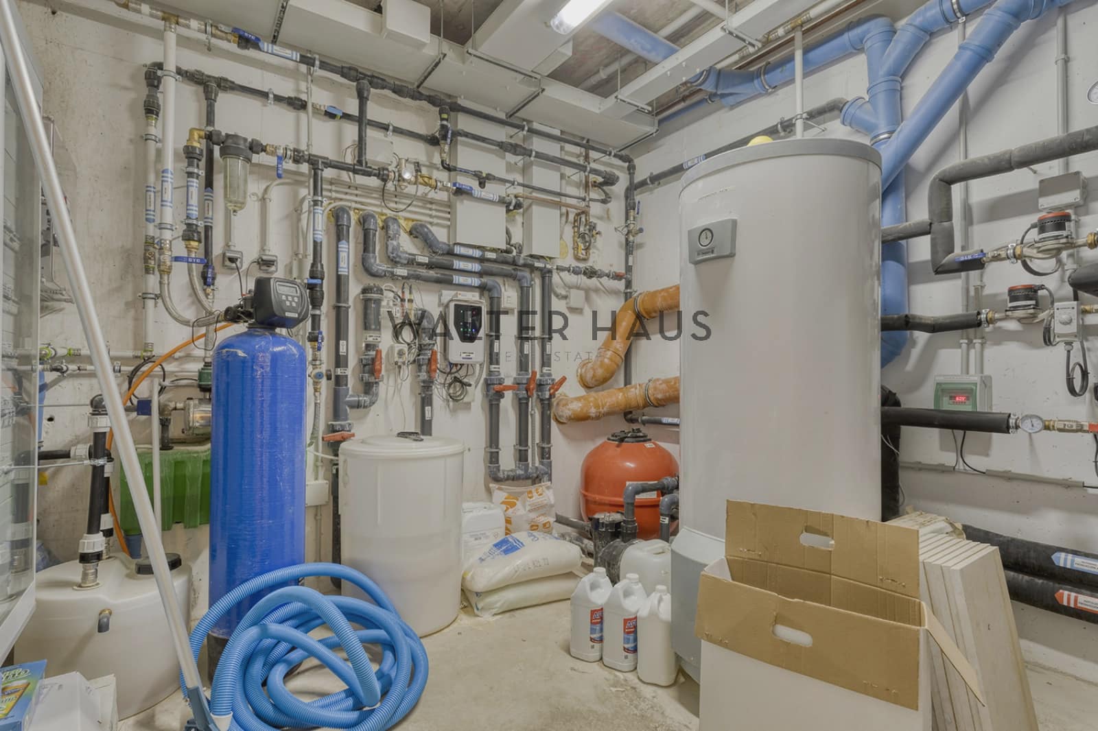 6 bedroom Villa for sale in Barcelona city with pool - € 3,950,000 (Ref: 8060310)