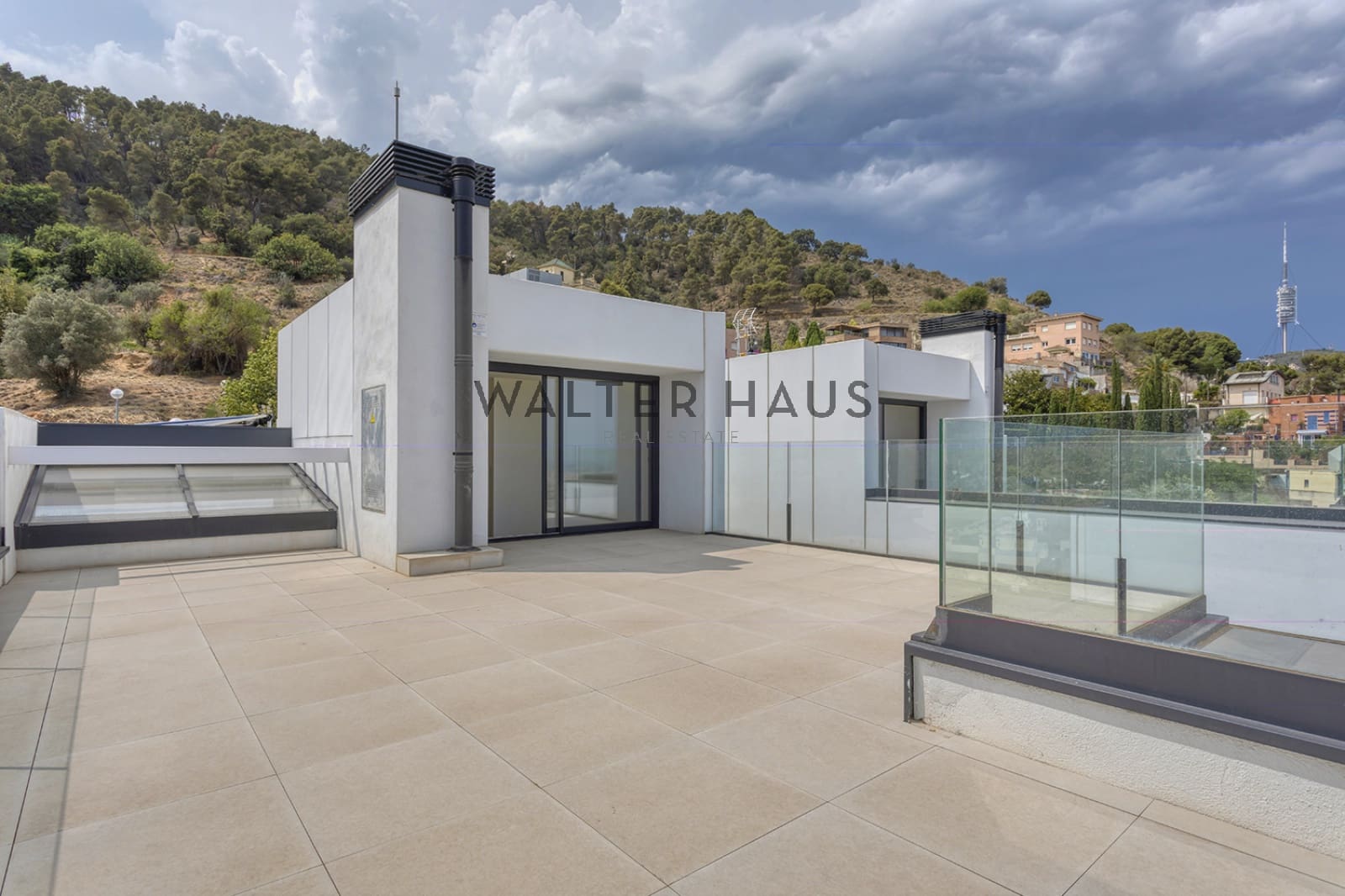 6 bedroom Villa for sale in Barcelona city with pool - € 3,950,000 (Ref: 8060310)