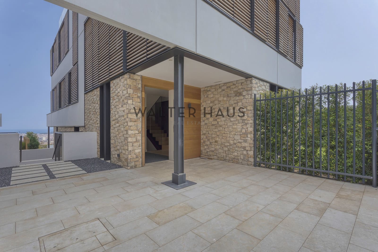 6 bedroom Villa for sale in Barcelona city with pool - € 3,950,000 (Ref: 8060310)