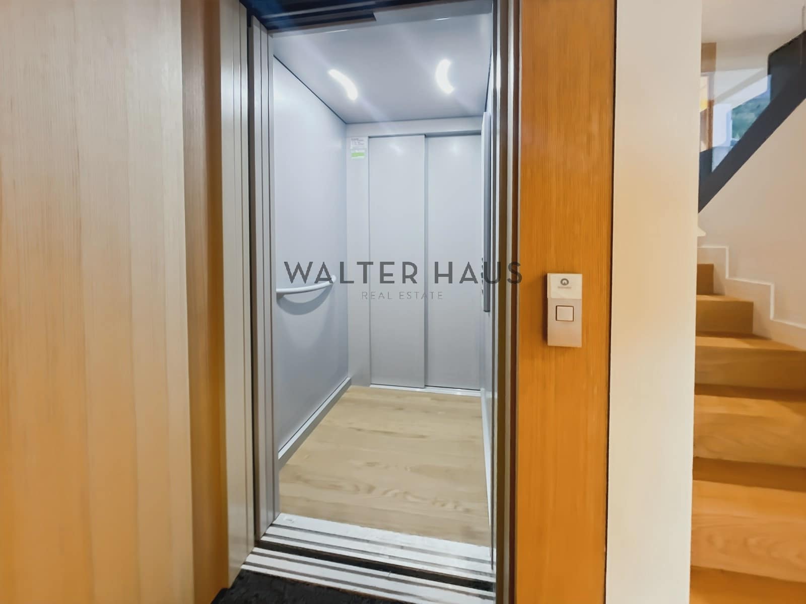 6 soveværelse Villa til leje i Barcelona by med swimmingpool - € 15.000 (Ref: 8060311)