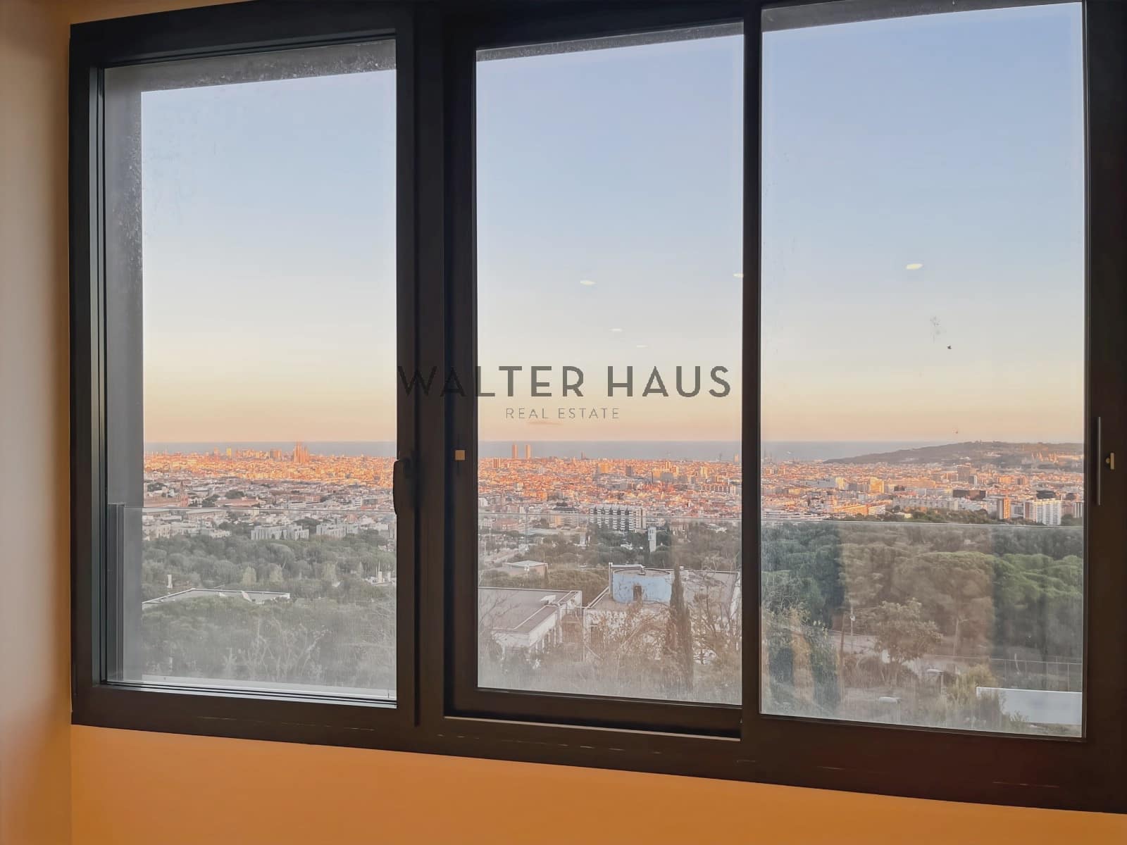 6 soveværelse Villa til leje i Barcelona by med swimmingpool - € 15.000 (Ref: 8060311)