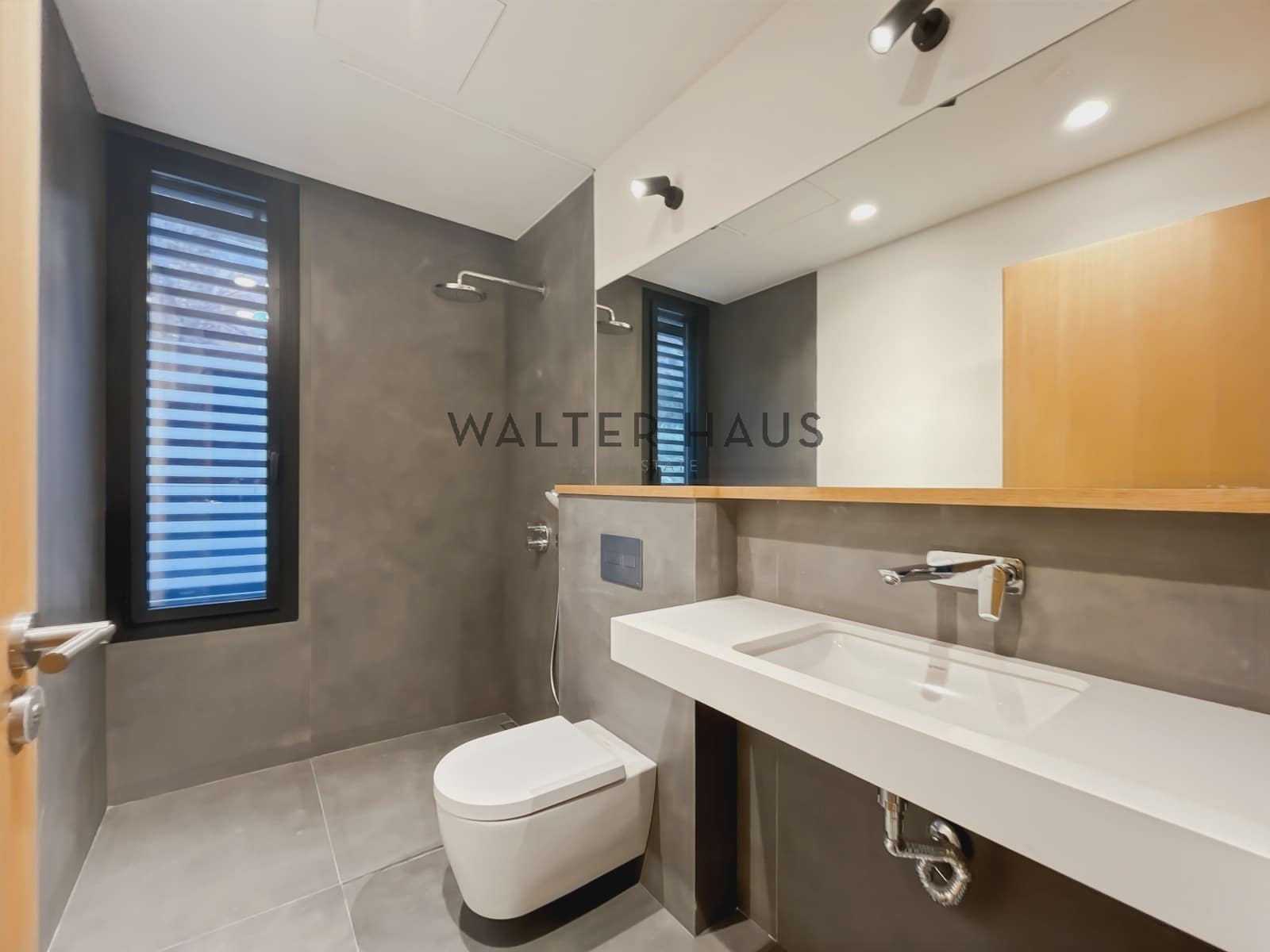 6 soveværelse Villa til leje i Barcelona by med swimmingpool - € 15.000 (Ref: 8060311)