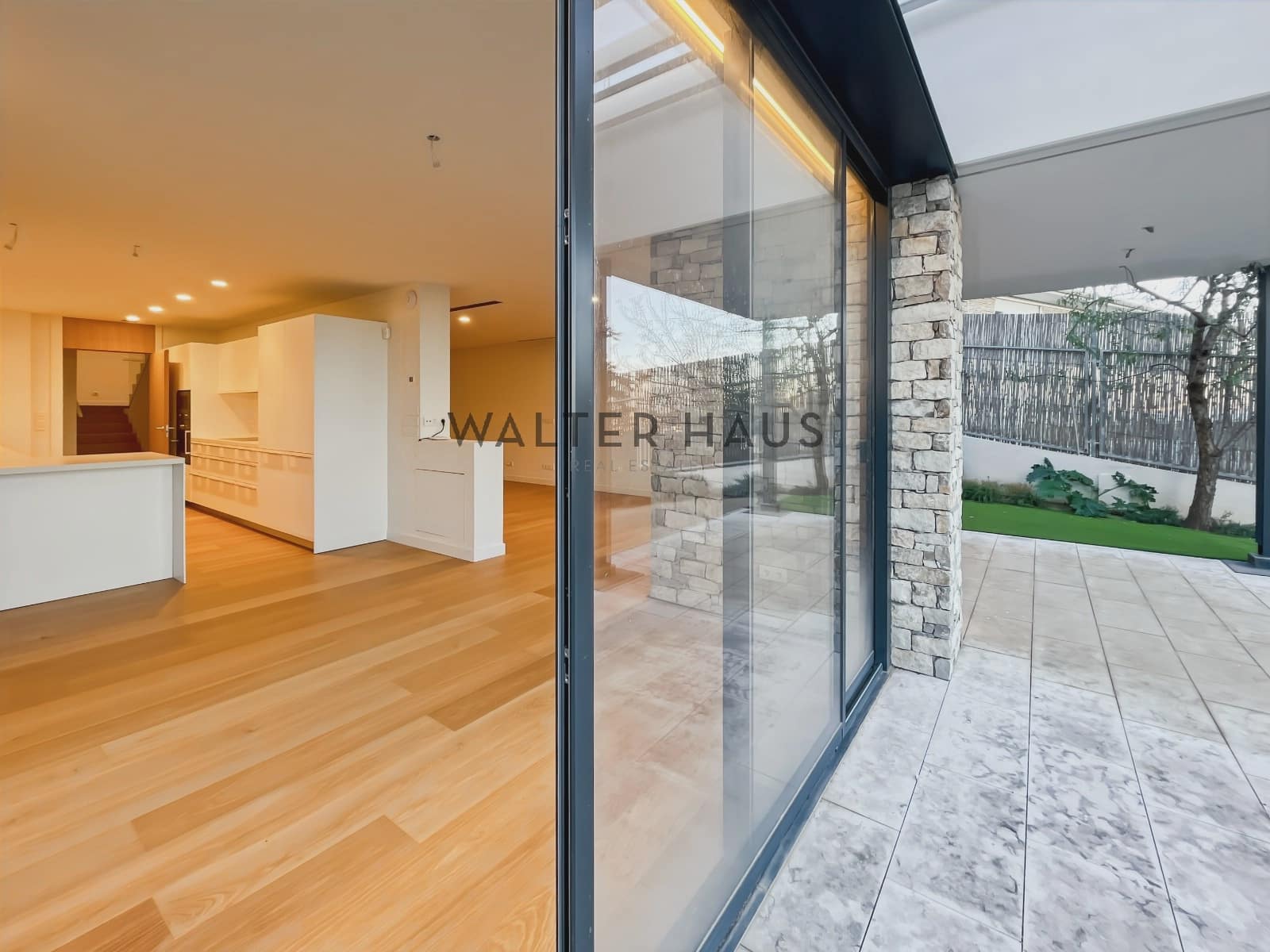 6 soveværelse Villa til leje i Barcelona by med swimmingpool - € 15.000 (Ref: 8060311)